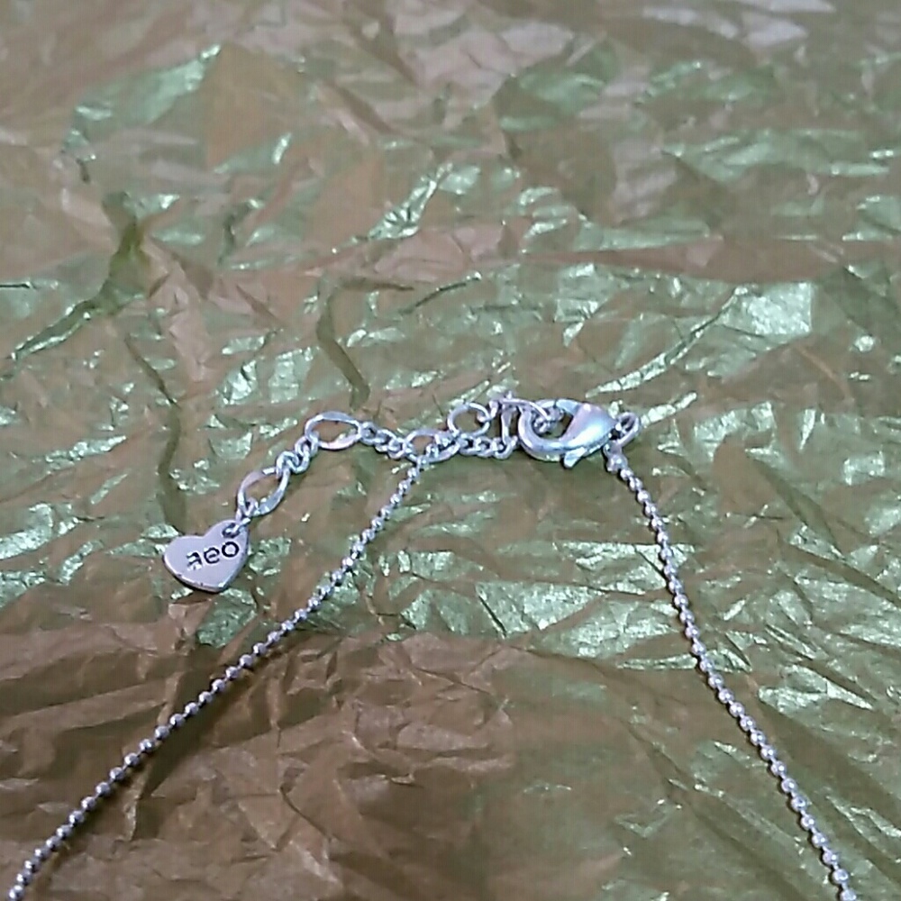 Necklace - Picture 2 of 4